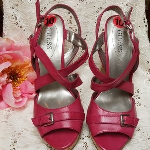 NWOT GUESS SHOES